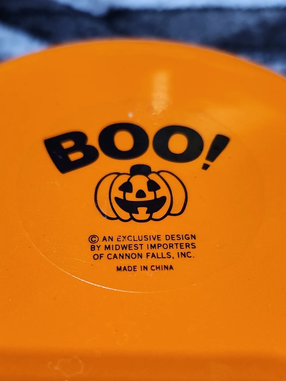 ENAMEL JACK-O-LANTERN BOWL & RAE DUNN HAPPY HALLOWEEN SPATULA BUNDLE
